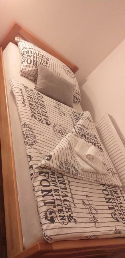 Apartman Vidovic Διαμέρισμα Korenica Εξωτερικό φωτογραφία